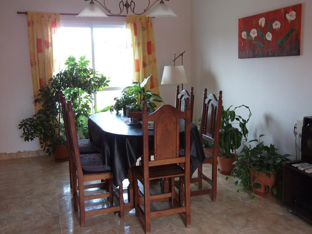 Habitacion Privada En La Casa De Thor Trelew Exteriör bild