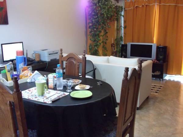 Habitacion Privada En La Casa De Thor Trelew Exteriör bild